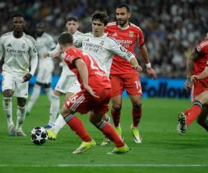 Imágenes del desarrollo del partido.