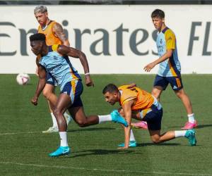 Tchouaméni y Valverde durante un entrenamiento.