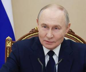 El jefe de la diplomacia rusa enfatizó que esa acción se cometió durante unas intensas negociaciones entre Rusia y Estados Unidos para resolver el conflicto ucraniano.