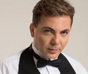 Cristian Castro sorprendió al confirmar que se encuentra completamente soltero y abierto a iniciar una nueva etapa sentimental en su vida.