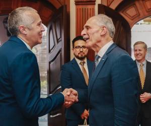 IBEX inició operaciones en Honduras en 2021 y actualmente cuenta con aproximadamente mil 200 agentes de atención al cliente.