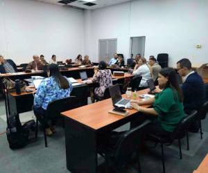 La Junta Nominadora recepcionará hoy documentos hasta la medianoche en el edificio Alma Máter de la Universidad Nacional Autónoma de Honduras (UNAH).