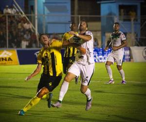 Imágenes del desarrollo del partido.