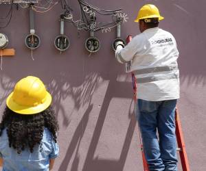 ¿Quiénes ya no podrán seguir gozando del subsidio a la energía en Honduras? El gobierno de Nasry Asfura eliminó el subsidio de energía a más de 600 mil hogares en Honduras y se avizora eliminación de manera definitiva.