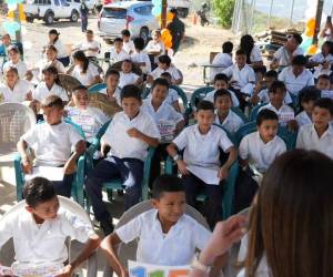 El proyecto busca mejorar las condiciones en las que reciben clases los alumnos de educación primaria, quienes cursan desde primero hasta sexto grado en ese centro educativo.