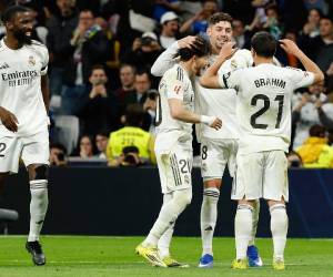 Imágenes del desarrollo del partido.