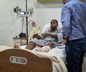Romario Da Silva tuvo que ser llevado rápidamente a un centro médico tras la lesión.