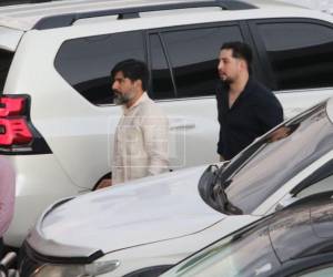 El fiscal suspendido llegó la tarde de este miércoles hasta el Congreso Nacional para presentar una misiva al presidente del Legislativo.