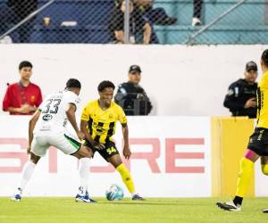 Imágenes del desarrollo del partido.