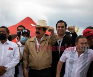 El exmandatario comentó lo que sucedía hasta que llevaron a la mujer en busca de “ahuyentar los malos espíritus”.