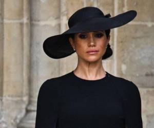 Meghan Markle no pudo contener las lágrimas durante el funeral de Isabel II.