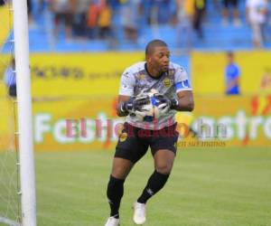 El arquero de la Selección Nacional luego de disputarse la final contra Motagua en el Torneo Clausura 2022, se quedó sin contrato con Real España y dejaba en el aire su futuro.