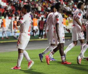 Ahora el Olimpia le ha tocado cambiar de día su partido de debut.