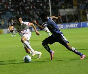 Imágenes del desarrollo del partido.