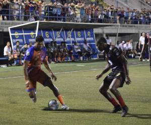 Imágenes del desarrollo del partido.