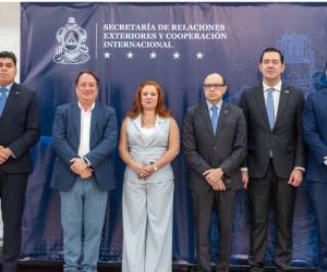 Los representantes de las diferentes instituciones gubernamentales buscan atraer inversiones al país y abrir nuevos mercados de los productos hondureños.