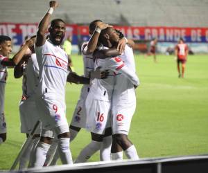 La afición del Olimpia se hace presente para el juego ante el Real Estelí.