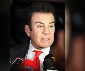 El candidato liberal aseguró que no tiene negociaciones con nadie.