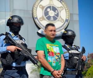 El mecánico fue capturado por agentes de la Dirección Policial de Investigaciones (DPI), en atención a una orden judicial emitida por el delito de homicidio.