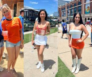 Bellas aficionadas neerlandesas y japonesas animan con sus tradicionales colores naranja o rojiblanco, en las inmediaciones del estadio AT&amp;T antes del duelo entre Países Bajos y Japón.