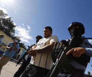 El taxista detenido habría pertenecido a una estructura criminal conocida como “El Vampi”.