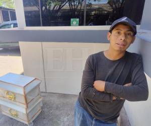 La joven madre de las bebés continúa internada en el Hospital Escuela tras las complicaciones del parto, mientras la familia busca cómo trasladar los cuerpos de las recién nacidas hasta Yarula, La Paz, para darles cristiana sepultura.