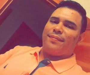 Gerzon Velasquez, ministro de Seguridad, hizo revelaciones en torno al caso de Dereck McNeil, testigo protegido en el caso de Angie Peña. El funcionario contó que McNeil no contaba con seguridad asignada. Esto dijo el titular de la Secretaría de Seguridad.