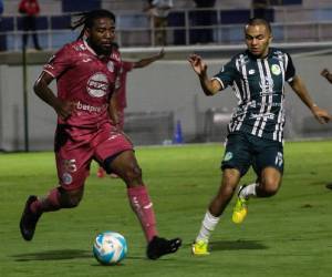 Imágenes del desarrollo del partido.