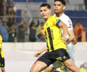 El Real España en su último juego derrotó a los Lobos de la UPNFM.