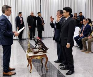 El mandatario, que este 8 de agosto cumplirá nueve meses de Gobierno, aseguró que estos ajustes marcan la conclusión de un tiempo de transición y el inicio de las transformaciones profundas.