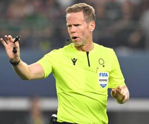 El árbitro canadiense Drew Fischer ya ha dirigido a la selección de Honduras.