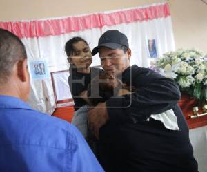 El velorio se realizó en la iglesia Príncipe de Paz, en la colonia Villa Nueva de la capital.