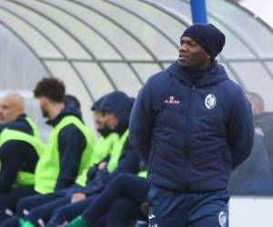 David Suazo estuvo 13 meses al frente del Carbonia.