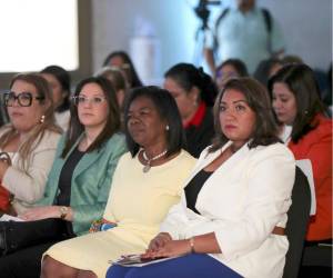 Hoy las mujeres apenas lideran alrededor del 7 % de los gobiernos municipales del país.