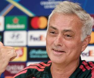 José Mourinho también le dejó un recado a Cristian Chivu, DT del Inter de Milán.