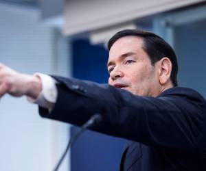 Rubio afirmó este martes que la ley, aprobada en 1973 durante la guerra de Vietnam, es totalmente inconstitucional, una postura que han adoptado presidentes anteriores de ambos partidos.