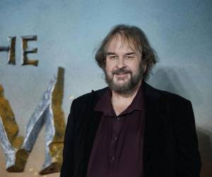 El cineasta Peter Jackson anunció 'Shadows of the Past', una nueva cinta de la saga escrita por Stephen Colbert basada en capítulos inéditos de Tolkien.