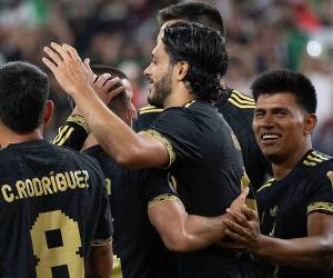 México sufrió para poder vencer a República Dominicana en el inicio de la Copa Oro.