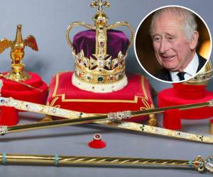 El rey Carlos usará las tradicionales joyas de la corona para su coronación.