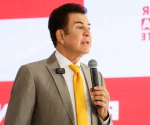Salvador Nasralla afirmó que no hubo irregularidades en la captación de fondos para su campaña presidencial.