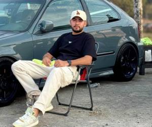 David Argueta, de unos 25 años, era aficionado de los automóviles modificados. Su muerte ha causado consternación en sus amigos y conocidos de esta comunidad.