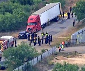 Pese a ser denigrantes, los viajes en tráiler son costosos y a menudo financiados por familiares en Estados Unidos.