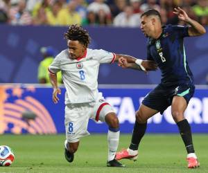 Brasil espera no llevarse una sorpresa de Haití y ya está dominando el juego.