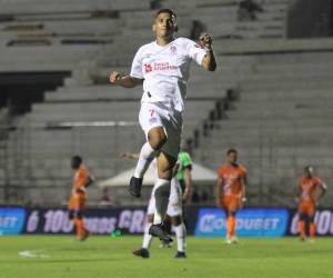 José Mario Pinto anotó su tercer gol en el torneo Clausura con el Olimpia.