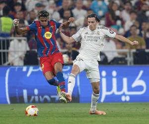 Imágenes del desarrollo del partido.