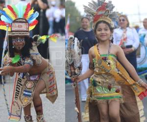 Este domingo las calles de la capital estuvieron repletas de estudiantes de educación básica, de los cuales muchos desfilaron con trajes típicos para enaltecer a la Patria. Más fotos a continuación.