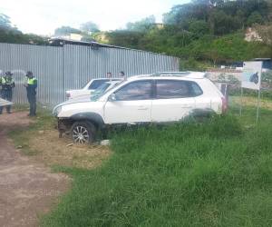 Motocicletas, automotores estatales y unidades del tren navideño figuran en el inventario de vehículos decomisados por la Policía Municipal del Distrito Central.