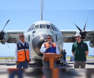 Esta aeronave, operada por la Administración Nacional Oceánica y Atmosférica (NOAA) y la Fuerza Aérea de Estados Unidos, está diseñada específicamente para ingresar en tormentas tropicales y huracanes con el fin de recolectar información vital en tiempo real. Aquí los detalles de su llegada al país.