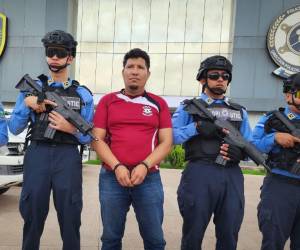 El detenido Arbin Manuel Galeas Rodríguez fue trasladado hasta la capital industrial, San Pedro Sula.