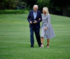 El presidente Joe Biden prometió reconstruir la vidas de los damnificados, un mensaje de optimismo que espera transmitir a un Estados Unidos dividido.